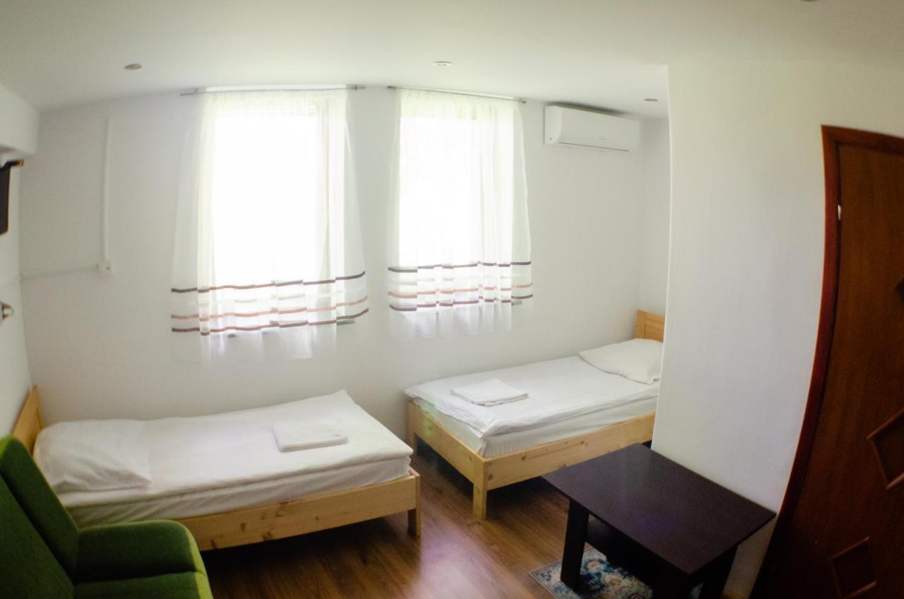 Galeria Prl Hotel บอร์น ซูลิโนโว ภายนอก รูปภาพ